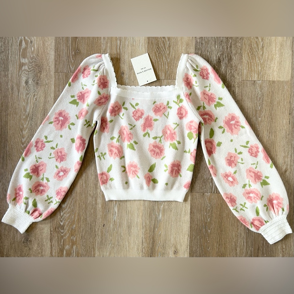 Willow & Wind Floral Puff Sleeve Lightweight Pullover